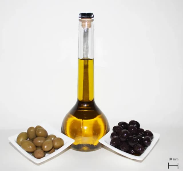 OLIVE OIL PEG/PPG-3/1 ESTERS 대표 사진