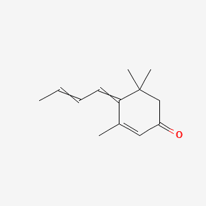 2-Cyclohexen-1-one, 4-(2-butenylidene)-3,5,5-trimethyl- 분자 구조