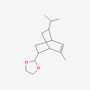 1,3-Dioxolane, 2-[6-methyl-8-(1-methylethyl)bicyclo[2.2.2]oct-5-en-2-yl]- 분자 구조