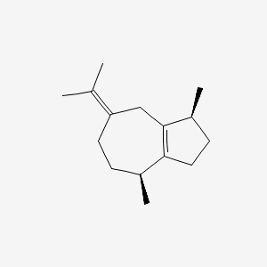 Azulene, 1,2,3,4,5,6,7,8-octahydro-1,4-dimethyl-7-(1-methylethylidene)-, (1S-cis)- 분자 구조