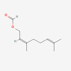 2,6-Octadien-1-ol, 3,7-dimethyl-, formate, (Z)- 분자 구조