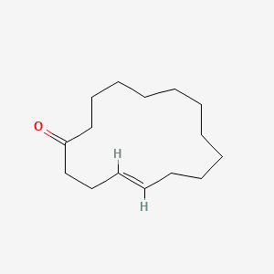 4-Cyclopentadecen-1-one 분자 구조