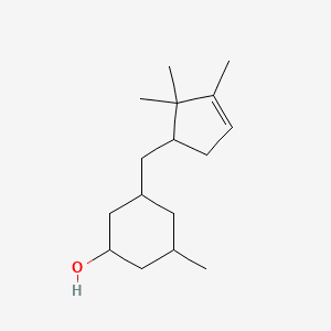 Cyclohexanol, 3-methyl-5-[(2,2,3-trimethyl-3-cyclopenten-1-yl)methyl]- 분자 구조