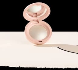 Rare Beauty Positive Light Silky Touch Highlighter