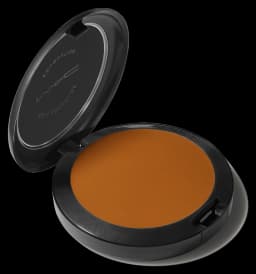 M·A·C Full Coverage Foundation - NC55