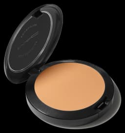 M·A·C Full Coverage Foundation - NC30