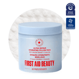 First Aid Beauty Ultra Repair Hydrating Pillow Pads with Colloidal Oatmeal + Ceramides