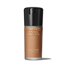 M·A·C Studio Radiance Serum-Powered™ Foundation - NC50