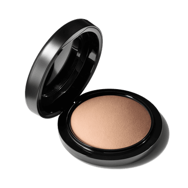 M·A·C Mineralize Skinfinish Natural Face Powder - Medium Plus