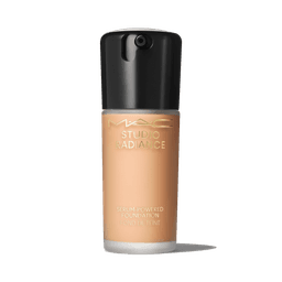 M·A·C Studio Radiance Serum-Powered™ Foundation - NW22