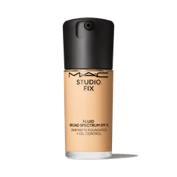 M·A·C Studio Fix Fluid SPF 15 24HR Matte Foundation + Oil Control - NC15