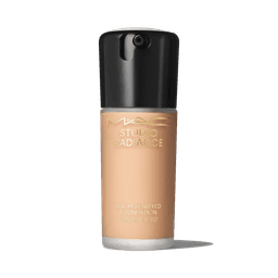 M·A·C Studio Radiance Serum-Powered™ Foundation - NW18