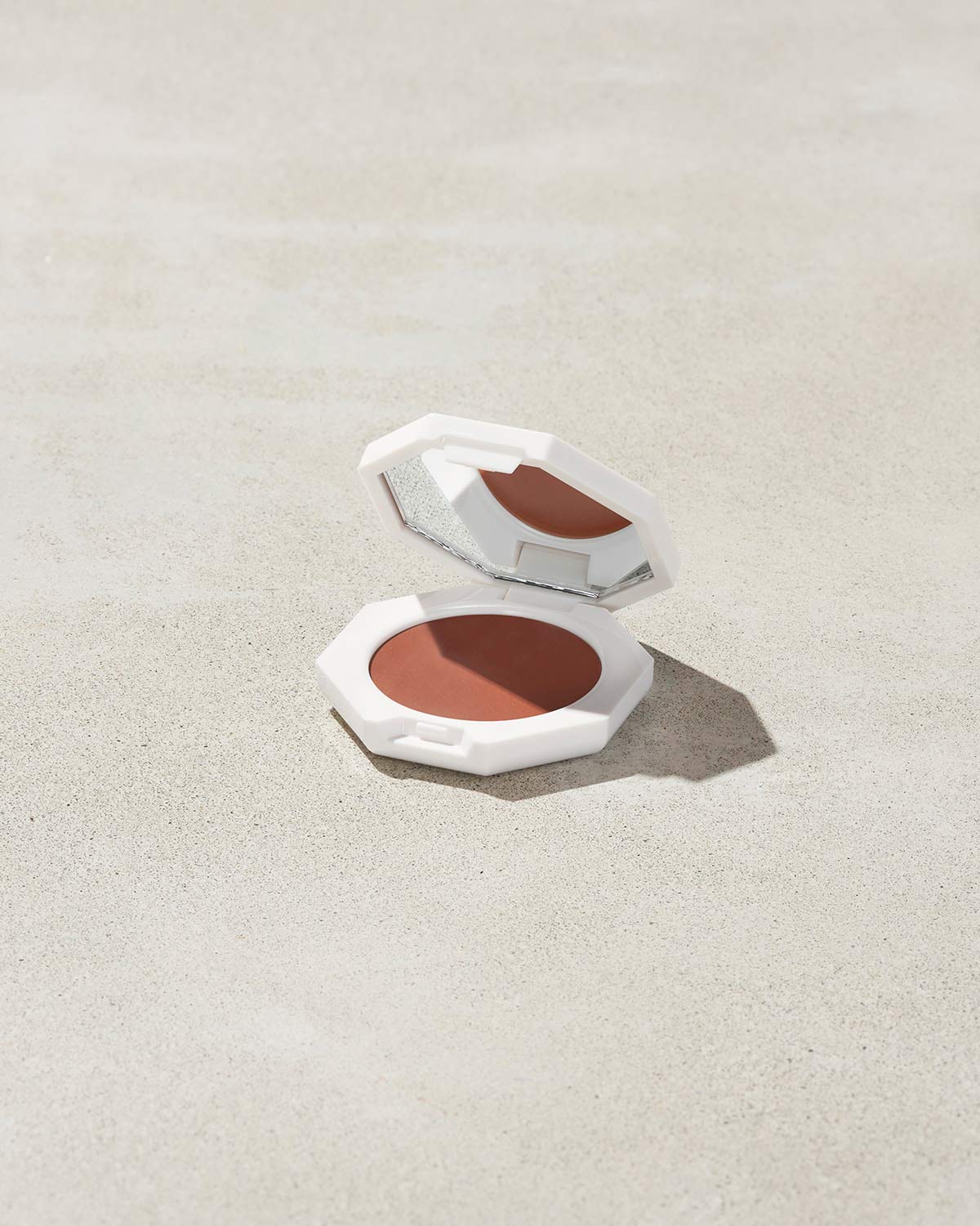 Fenty Cheeks Out Freestyle Cream Blush — Rosé Latte