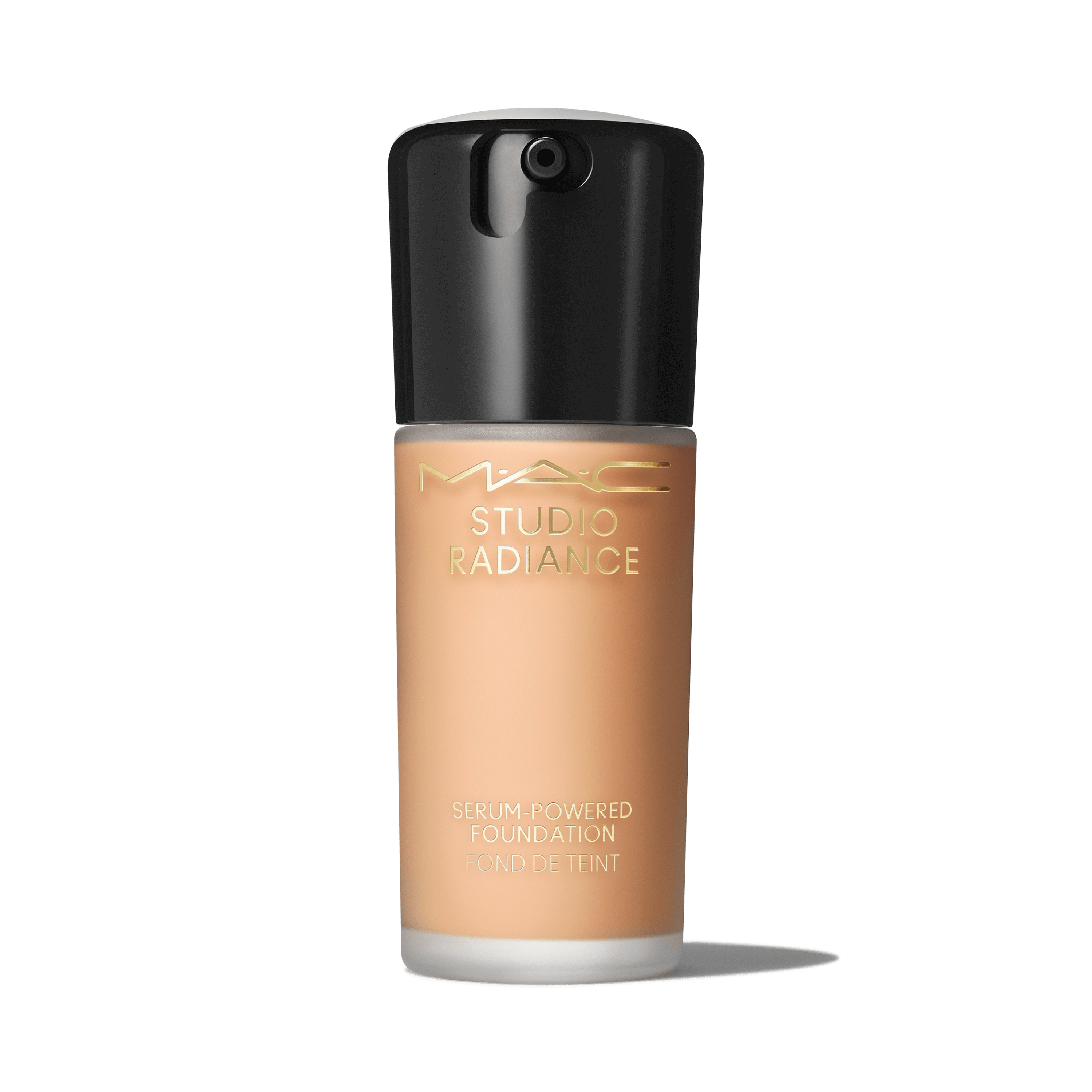 M·A·C Studio Radiance Serum-Powered™ Foundation - NW22