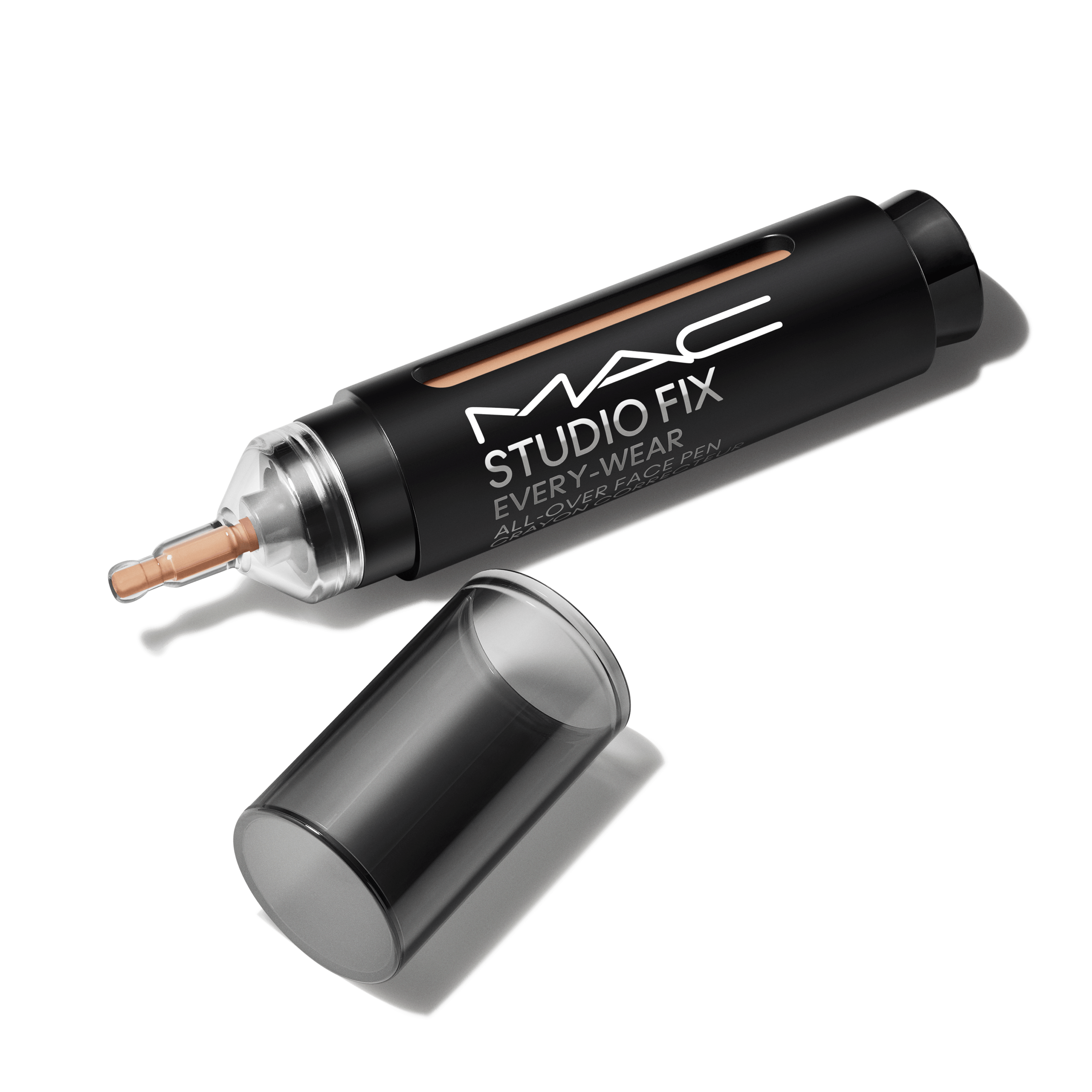 M·A·C Studio Fix Every-Wear All-Over Face Pen - NW18