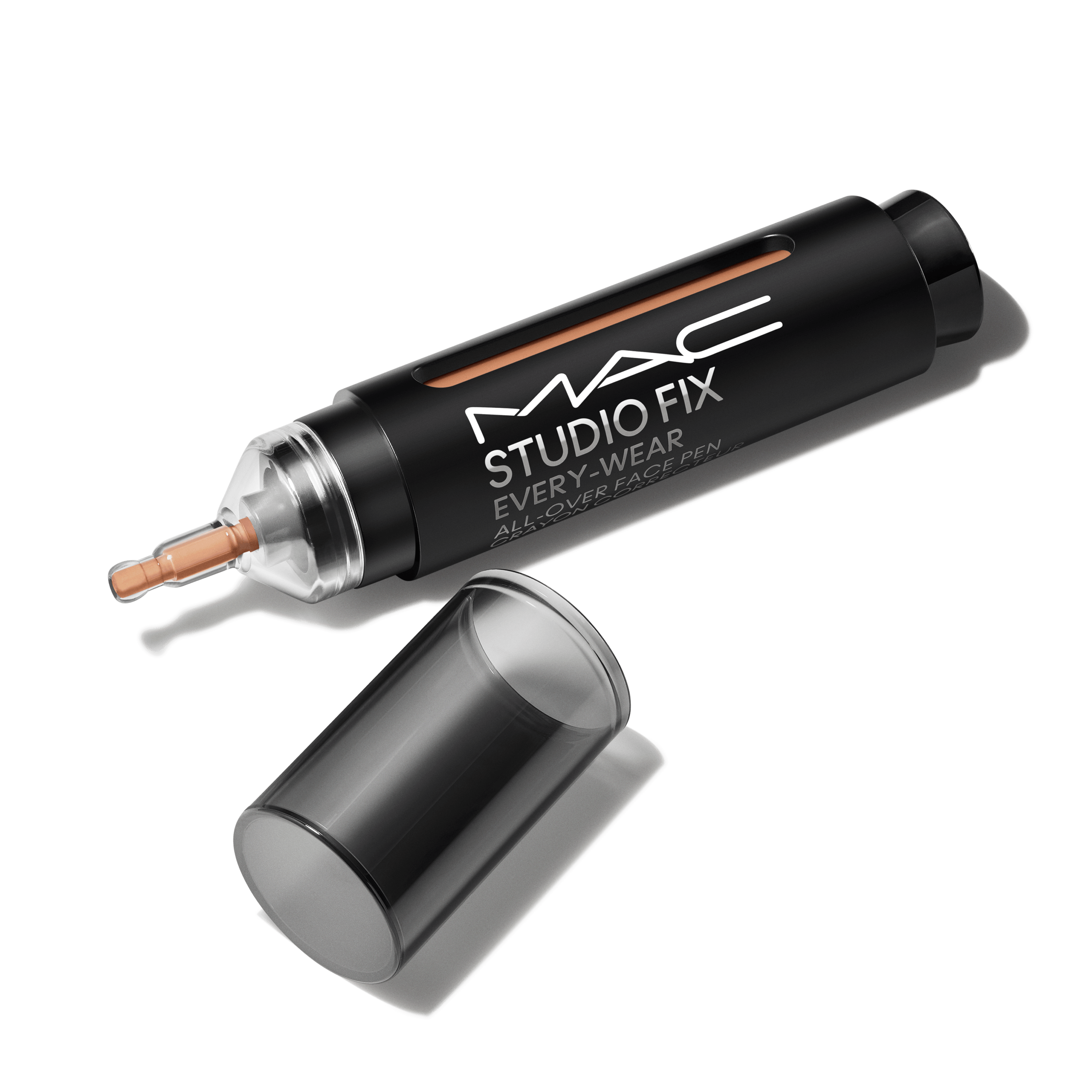 M·A·C Studio Fix Every-Wear All-Over Face Pen - NW22